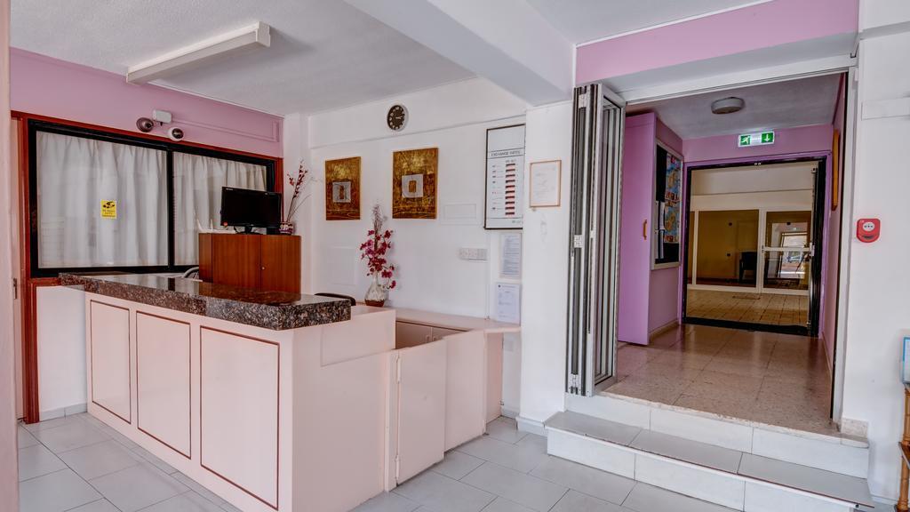 A Maos Hotel Apartments Aya Napa Dış mekan fotoğraf