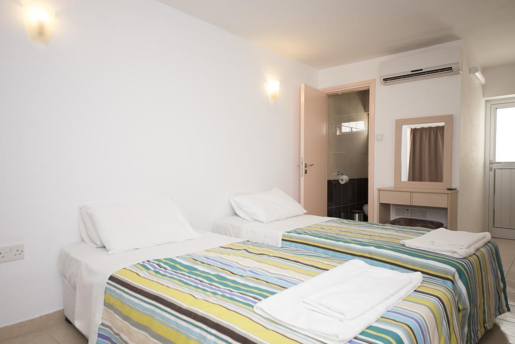 A Maos Hotel Apartments Aya Napa Dış mekan fotoğraf
