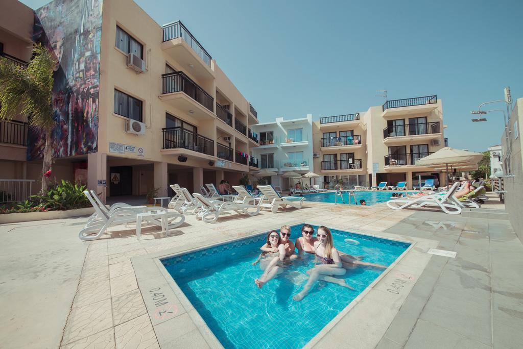 A Maos Hotel Apartments Aya Napa Dış mekan fotoğraf