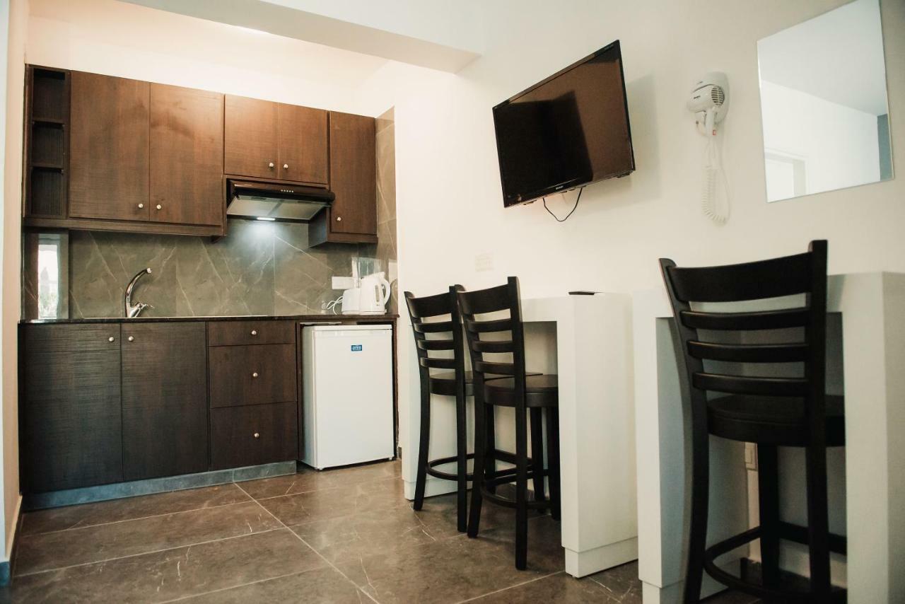 A Maos Hotel Apartments Aya Napa Dış mekan fotoğraf