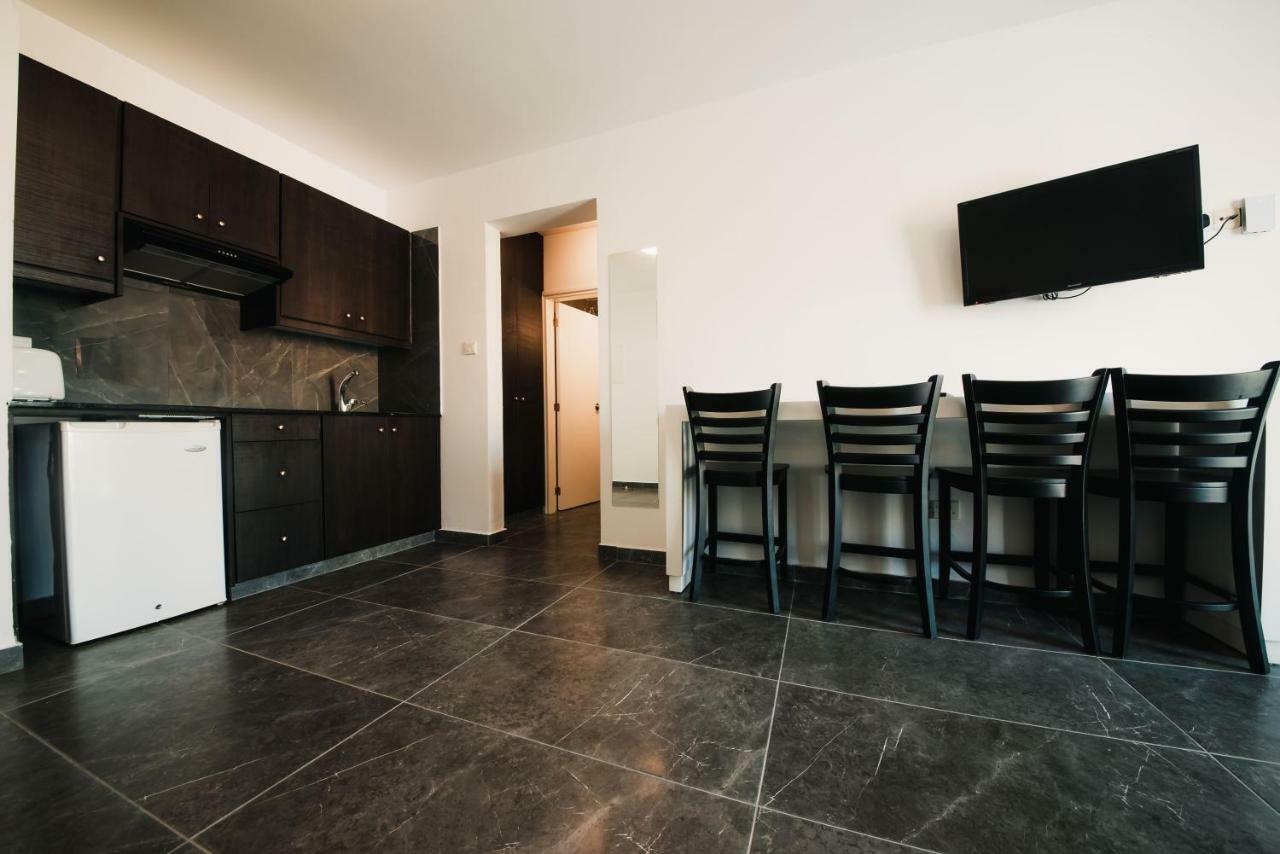 A Maos Hotel Apartments Aya Napa Dış mekan fotoğraf