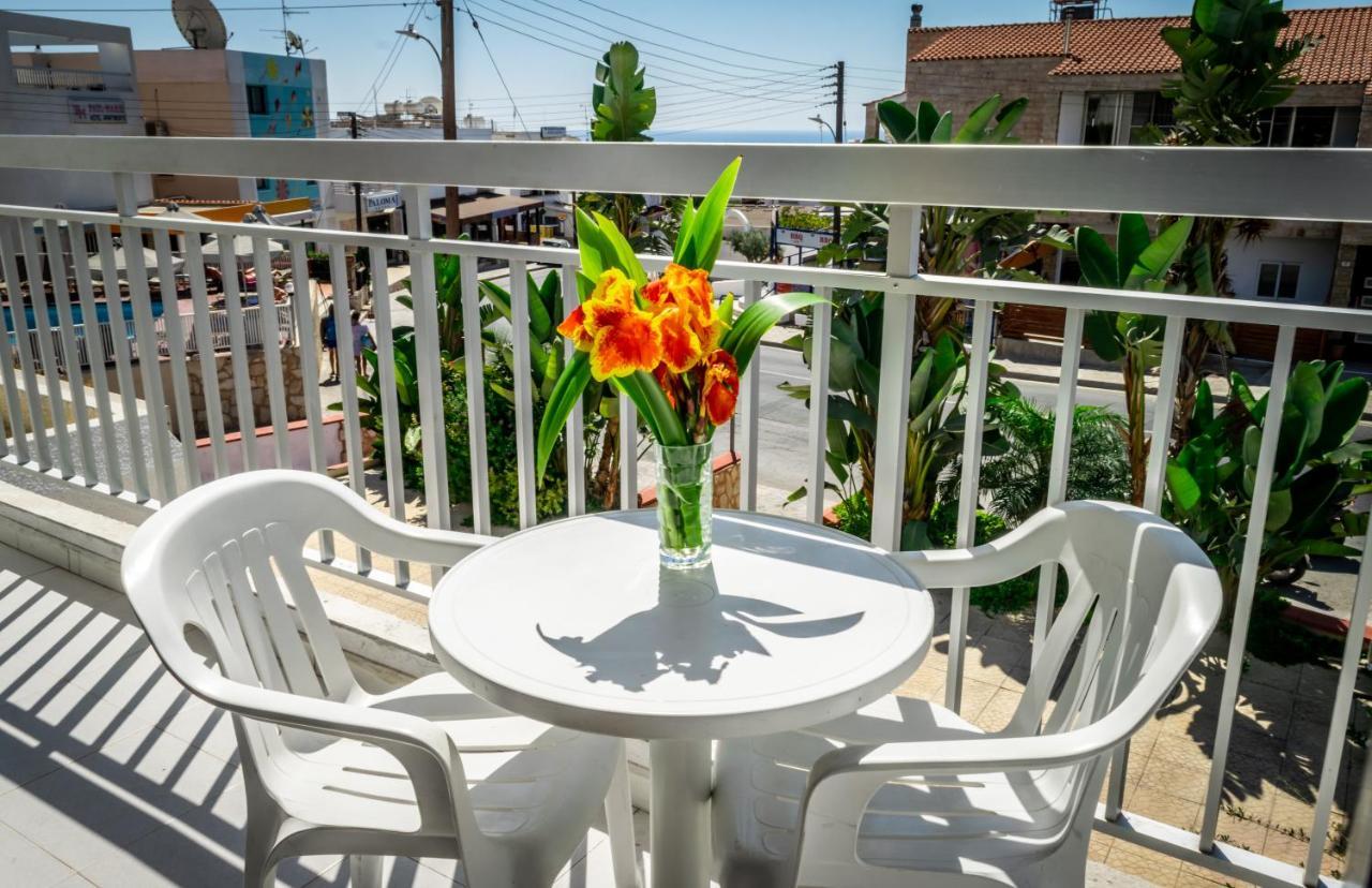 A Maos Hotel Apartments Aya Napa Dış mekan fotoğraf